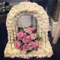 Pink &amp; White Gates Of Heaven