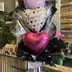 Valentine balloon flat bouquet 3 balloons 